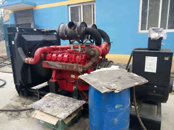 长岭关于柴油发电机组水箱污垢的产生与清理