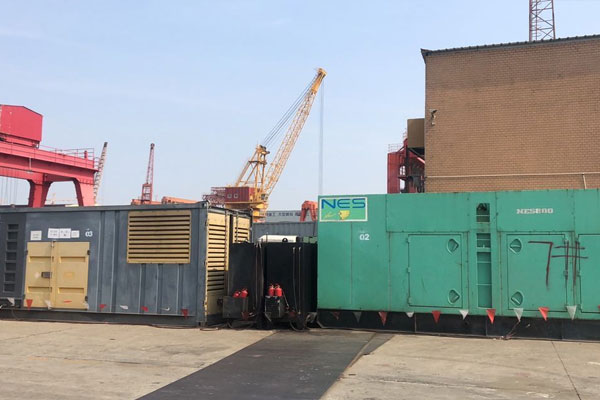 长岭发电机出租空气滤清器的清洁频率是多少？