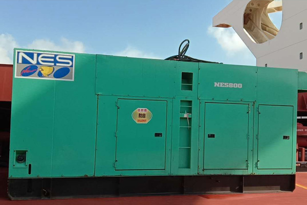 长岭发电机组如何检测防冻液的pH值？