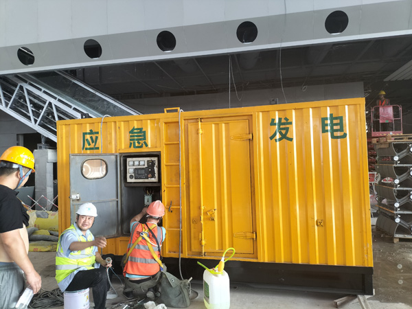 长岭怎样判断空气滤清器是否需要更换？